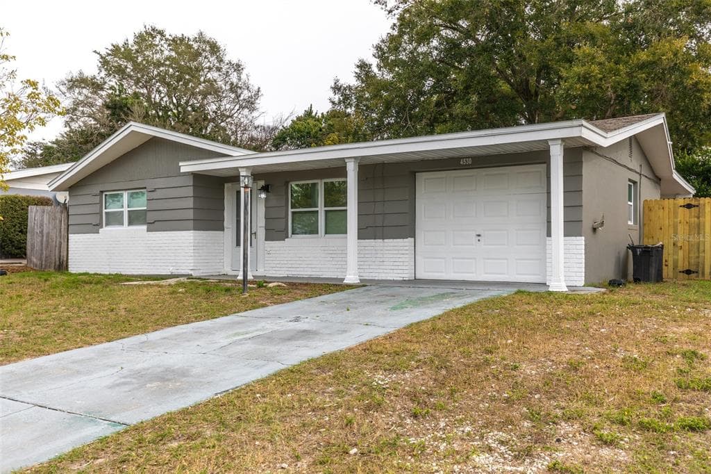 4530 PIRATE PLACE NEW PORT RICHEY, FL 34652