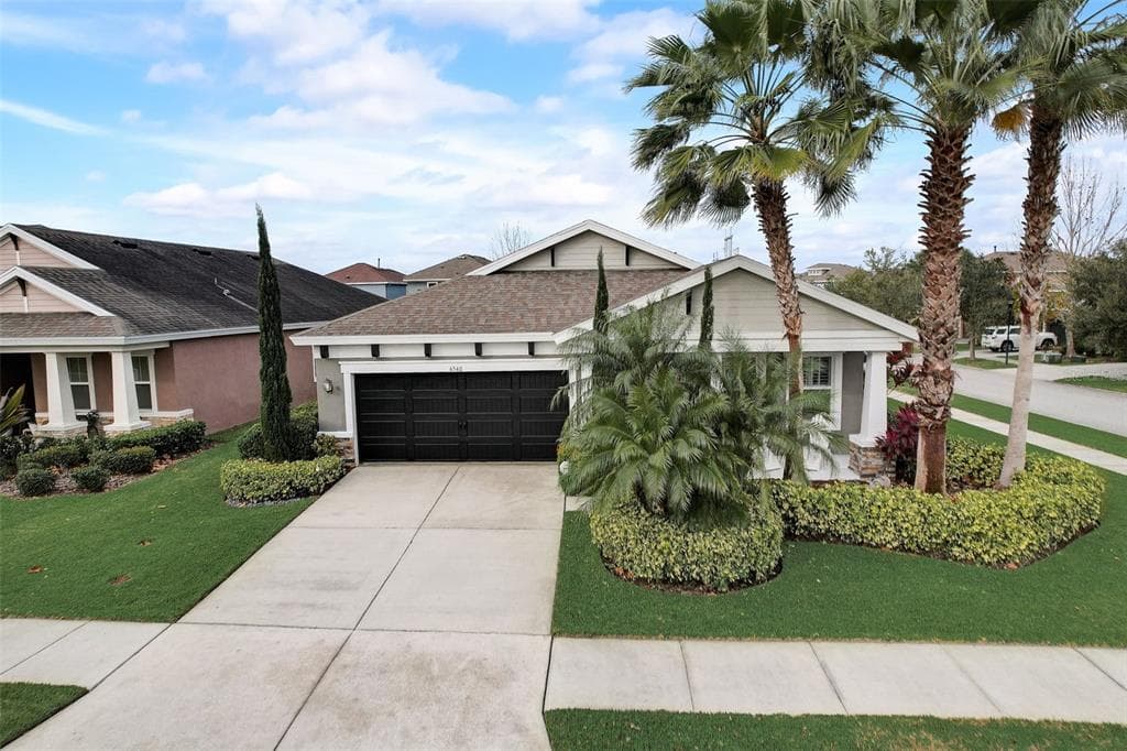 6540 PARK STRAND DRIVE APOLLO BEACH, FL 33572