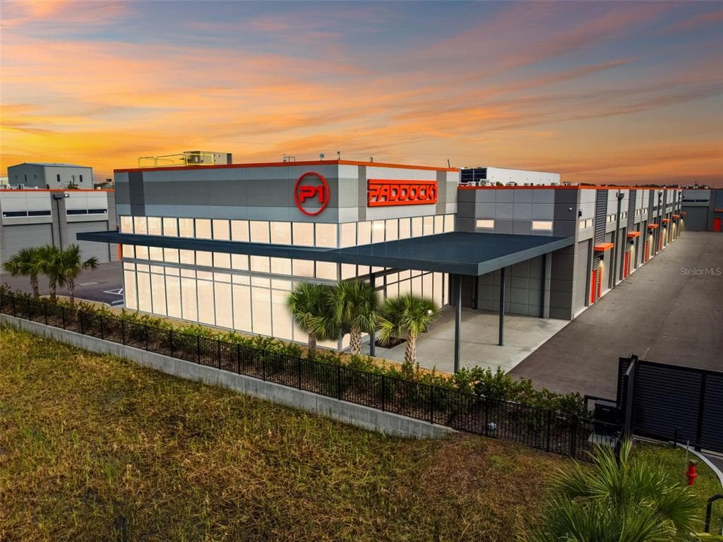 1111 N 34TH STREET UNIT 201 TAMPA, FL 33605