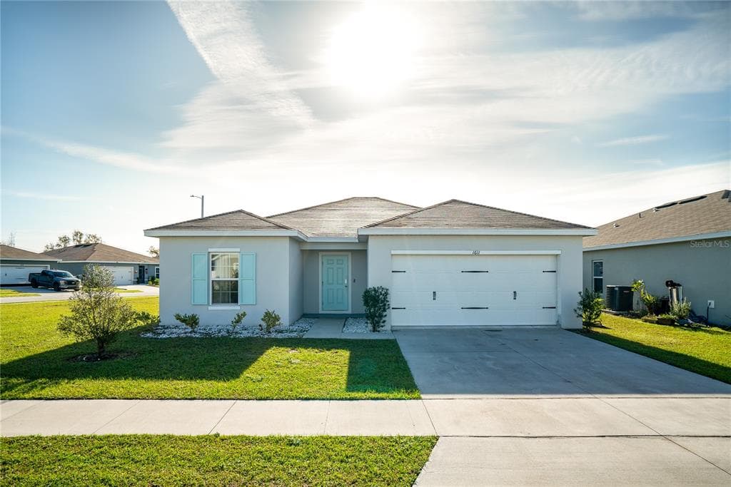 1611 AMBAR COURT WINTER HAVEN, FL 33881