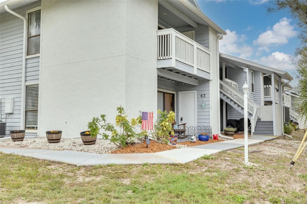 455 ALT 19 S UNIT 83 PALM HARBOR, FL 34683