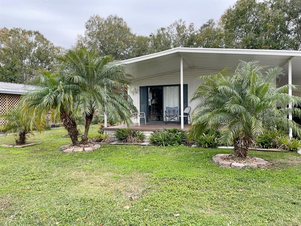 8920 FOX TRAIL TAMPA, FL 33626