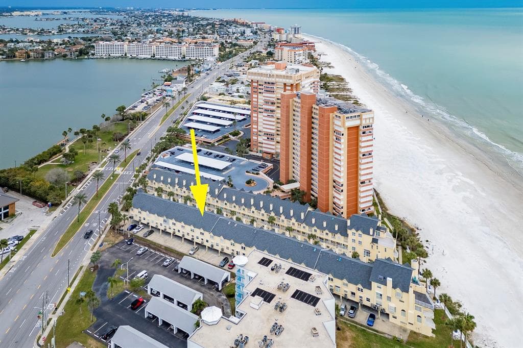 17960 GULF BOULEVARD UNIT 211 REDINGTON SHORES, FL 33708