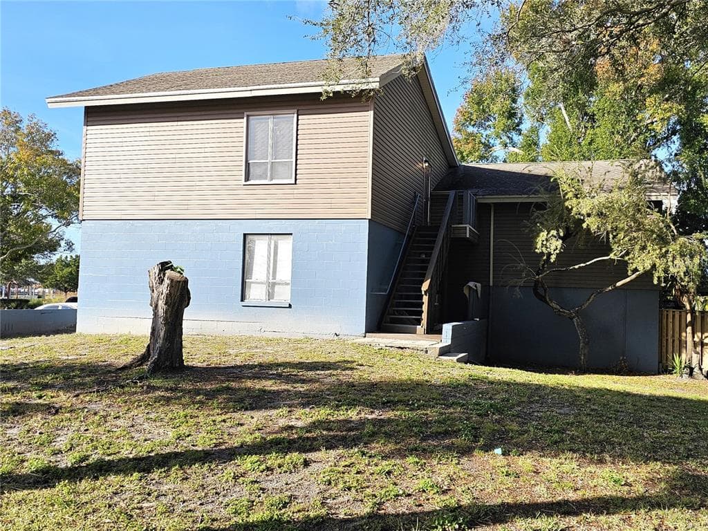 7611 PAULA DRIVE UNIT 5 TAMPA, FL 33615