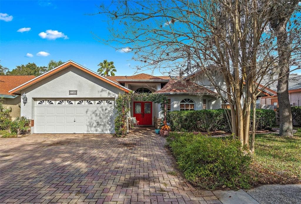 1145 ROLLING OAKS AVENUE TARPON SPRINGS, FL 34689