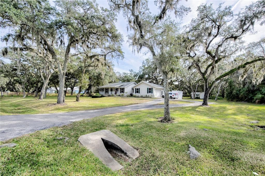 1604 53RD (AKA ARLYE RD) STREET E PALMETTO, FL 34221