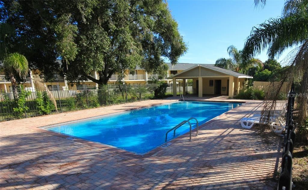 22630 GAGE LOOP UNIT 6 LAND O LAKES, FL 34639