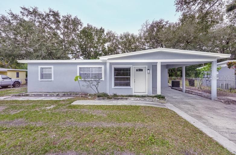 8315 ENDIVE AVENUE TAMPA, FL 33619
