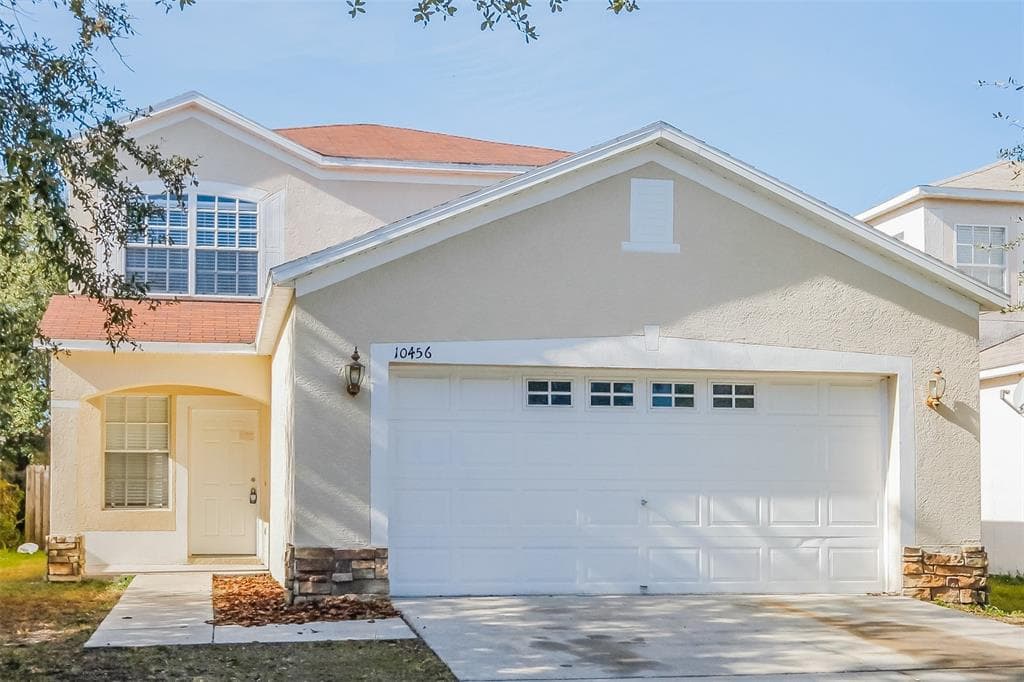 10456 BLACKMORE DRIVE TAMPA, FL 33647