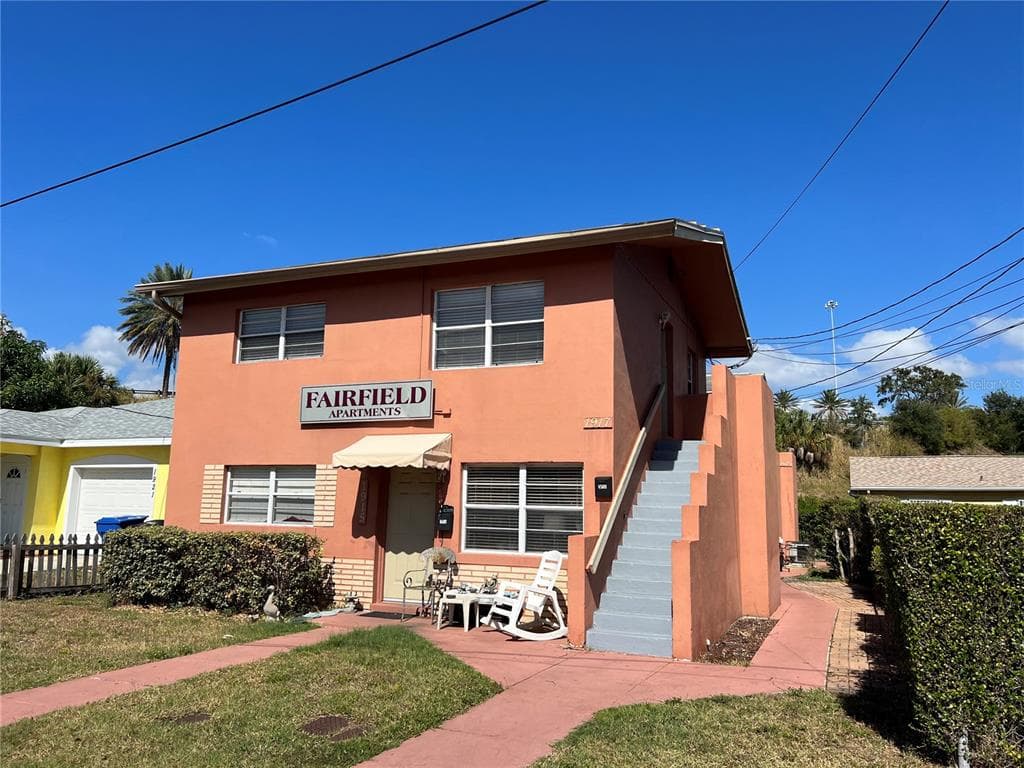 1917 FAIRFIELD AVENUE S ST PETERSBURG, FL 33712