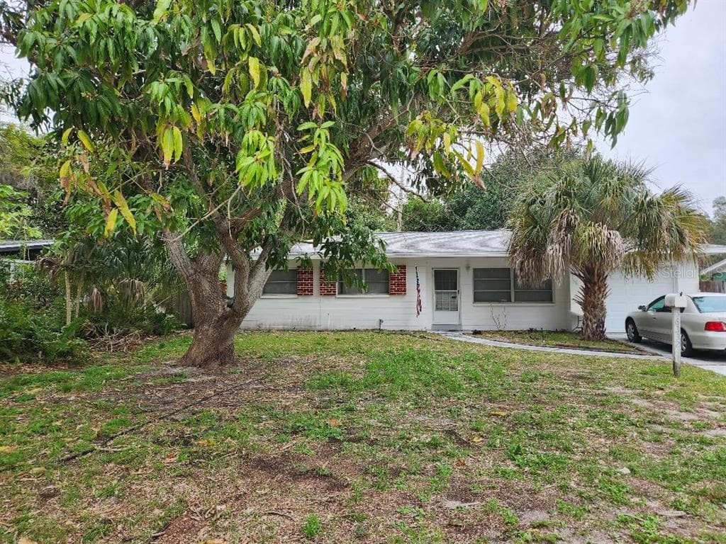 6332 EMERSON AVENUE S ST PETERSBURG, FL 33707