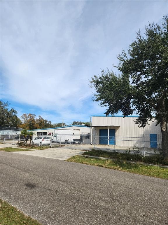 3517 CYPRESS TERRACE PINELLAS PARK, FL 33781