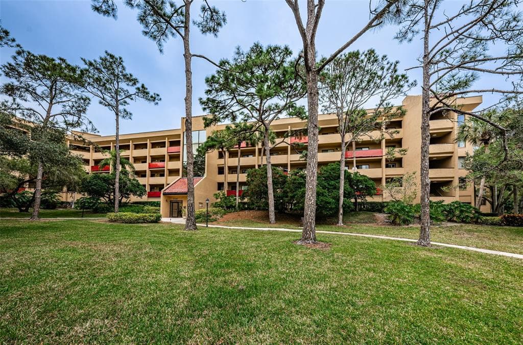 3078 EASTLAND BOULEVARD UNIT 115 CLEARWATER, FL 33761