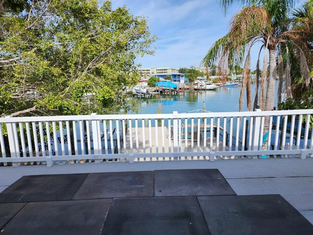 14967 1ST STREET E UNIT 1 MADEIRA BEACH, FL 33708