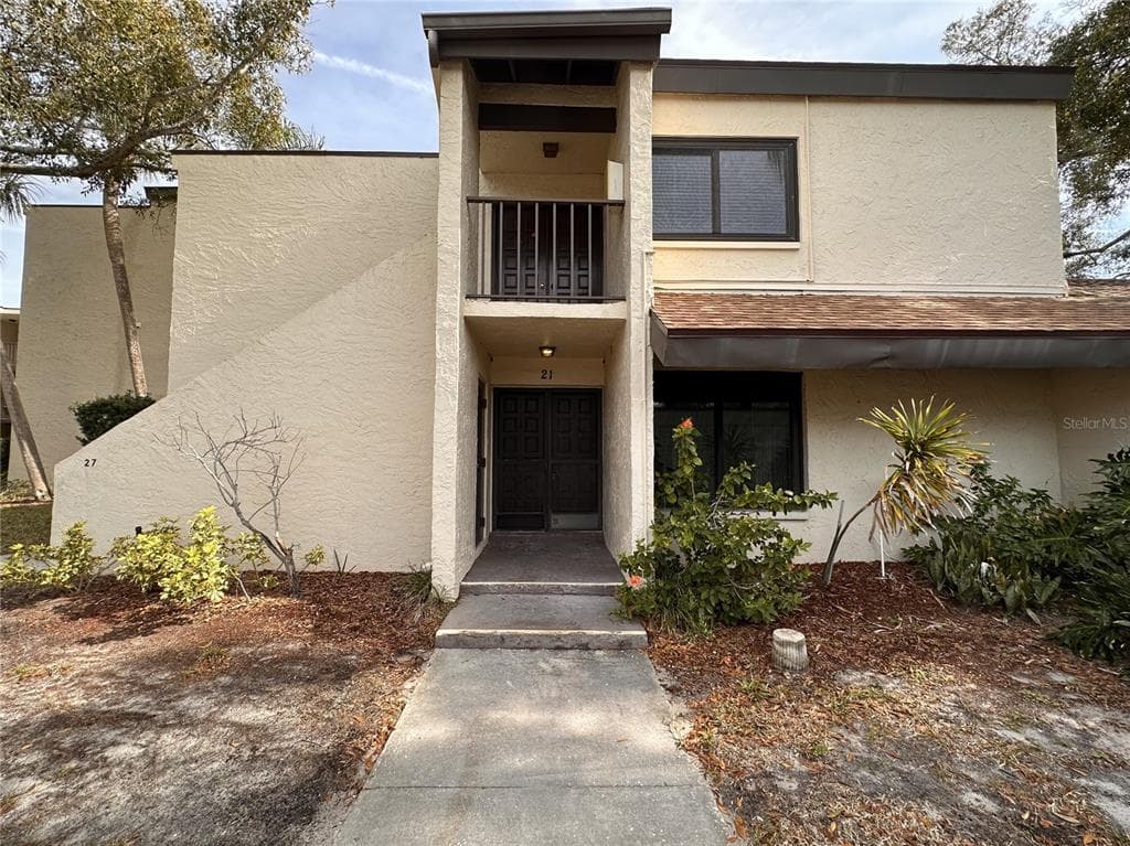 2207 BELLEAIR ROAD UNIT B21 CLEARWATER, FL 33764