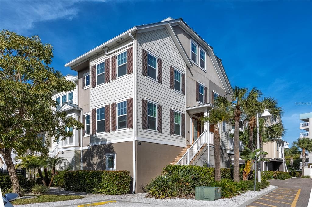 19915 GULF BOULEVARD UNIT 501 INDIAN SHORES, FL 33785
