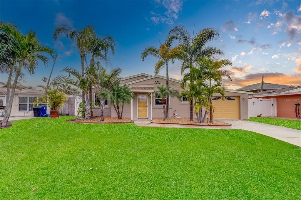 16108 REDINGTON DRIVE REDINGTON BEACH, FL 33708