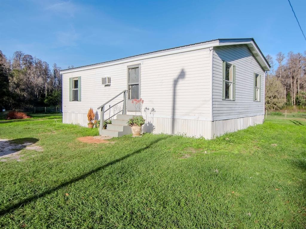 101 WILDLIFE TRAIL LAKELAND, FL 33809