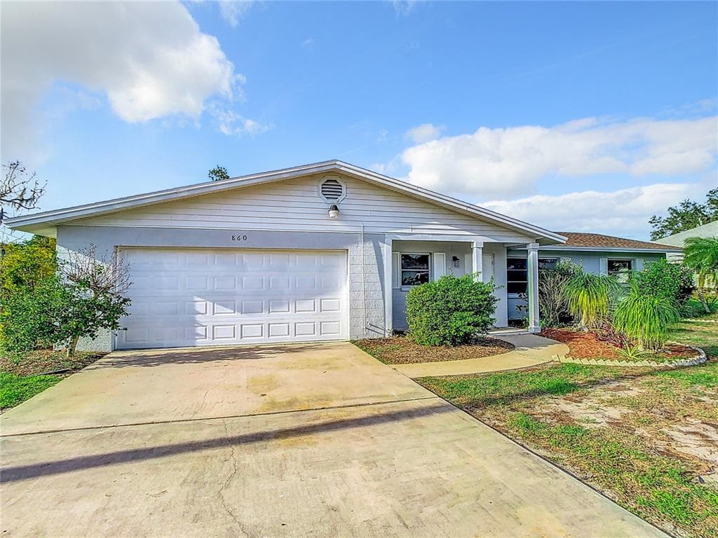 860 POINCIANA ROAD VENICE, FL 34293