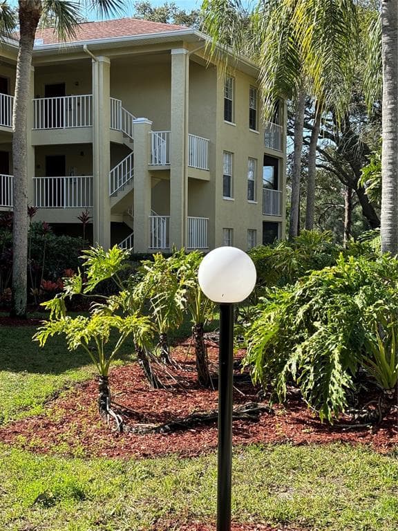 2690 CORAL LANDINGS BOULEVARD UNIT 518 PALM HARBOR, FL 34684
