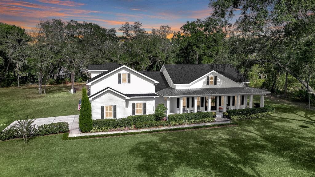 2920 SUNSET LANE