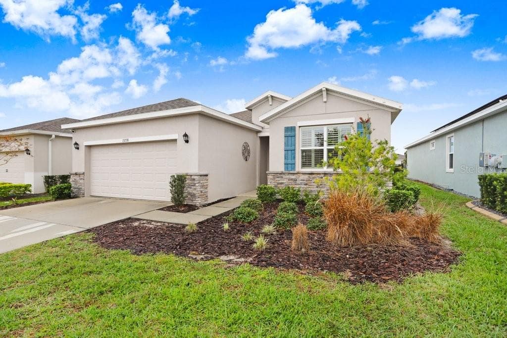 13228 WATERLEAF GARDEN CIRCLE RIVERVIEW, FL 33579