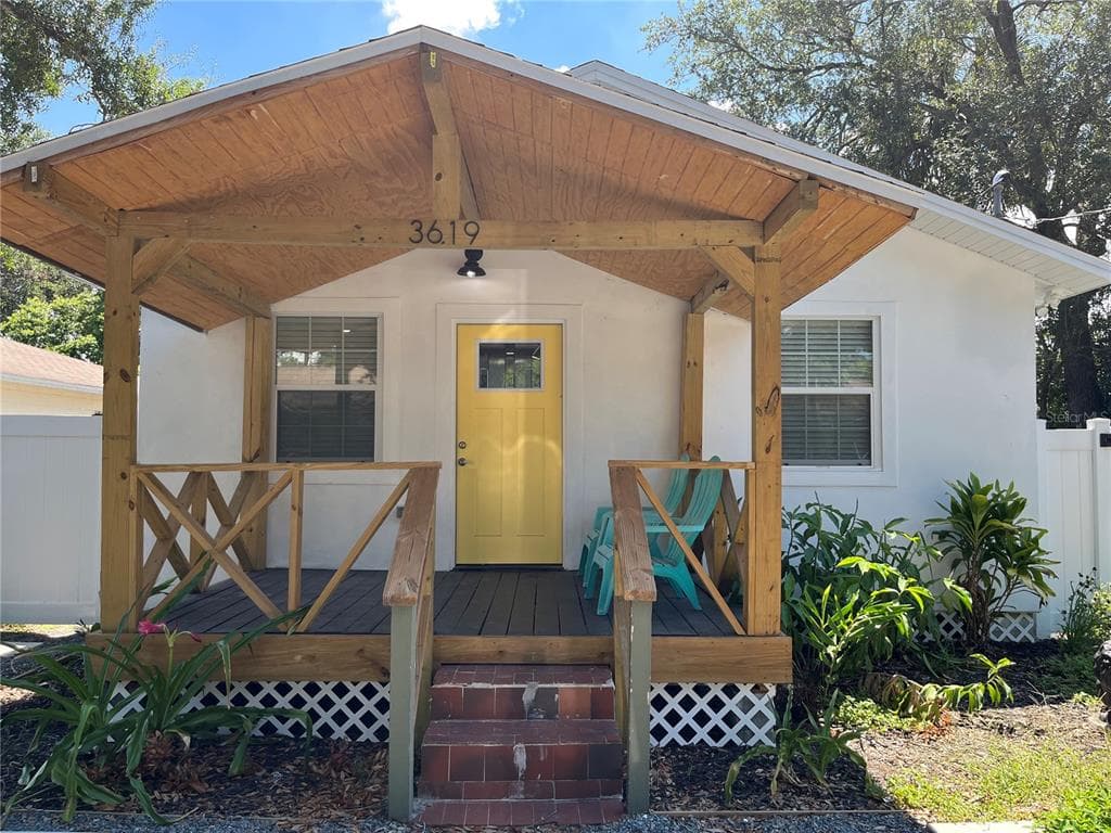 3619 PHILLIPS STREET TAMPA, FL 33619