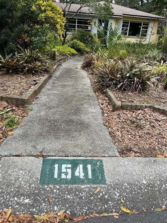 1541 HUNTINGTON STREET LAKELAND, FL 33801