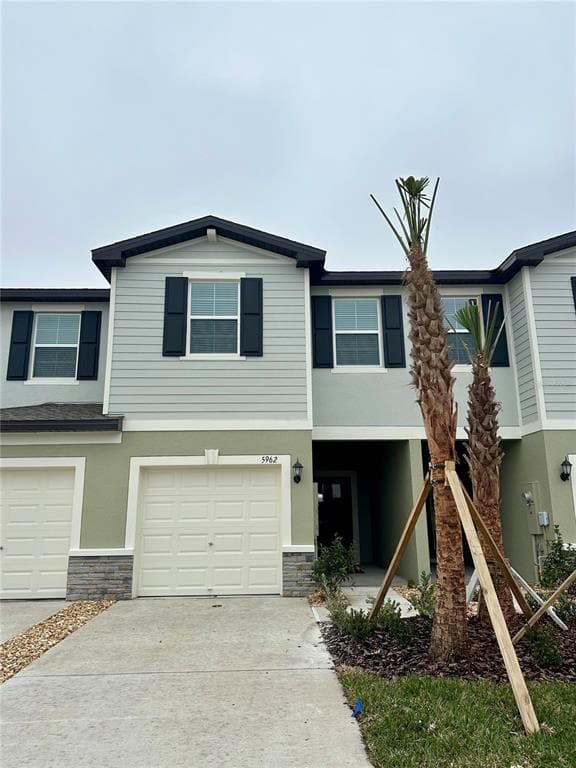 5962 SHINER STREET LAND O LAKES, FL 34638