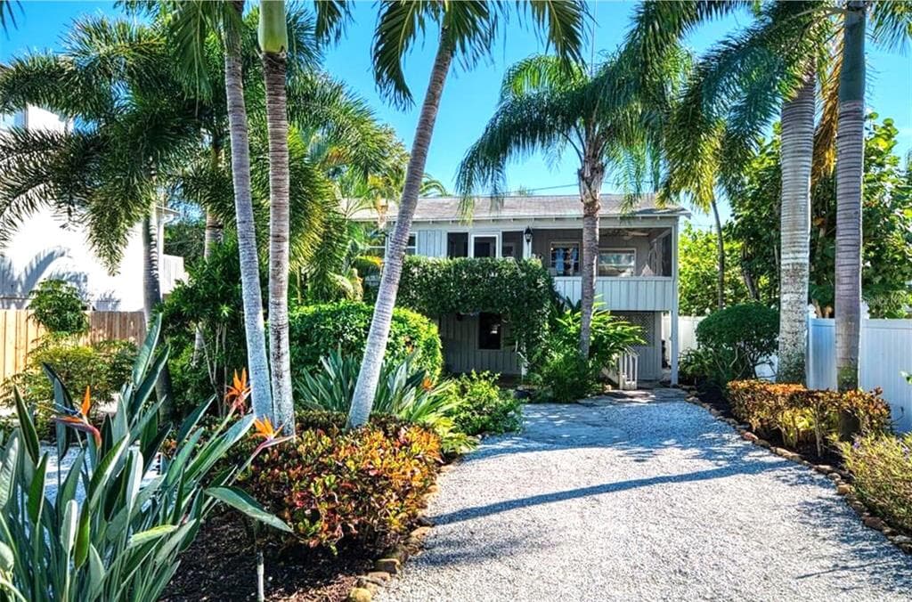 41 84TH AVENUE TREASURE ISLAND, FL 33706