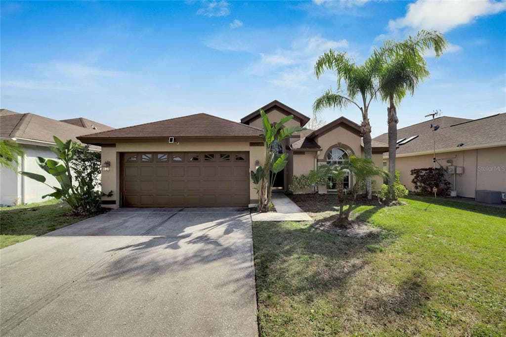 10217 OASIS PALM DRIVE TAMPA, FL 33615