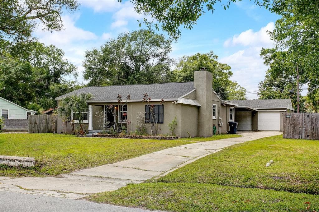 1022 N BASK DRIVE TAMPA, FL 33603