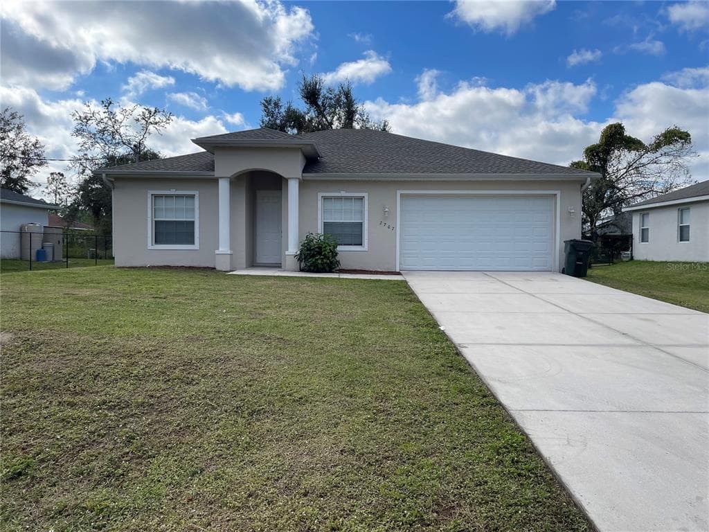 2707 CALADIUM ROAD NORTH PORT, FL 34288