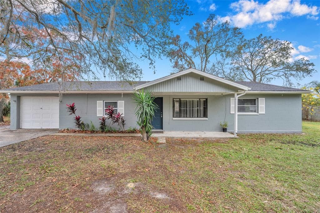 8226 KRAG DRIVE HUDSON, FL 34667