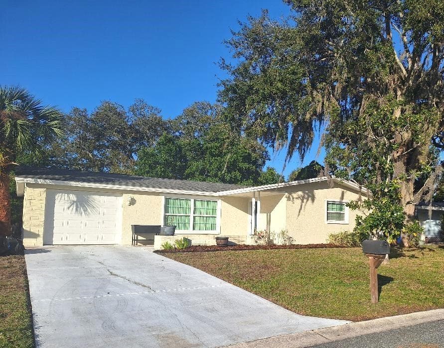 3627 LUMA DRIVE HOLIDAY, FL 34691