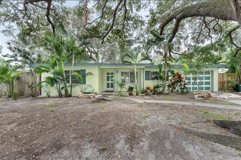 1539 SATSUMA STREET CLEARWATER, FL 33756