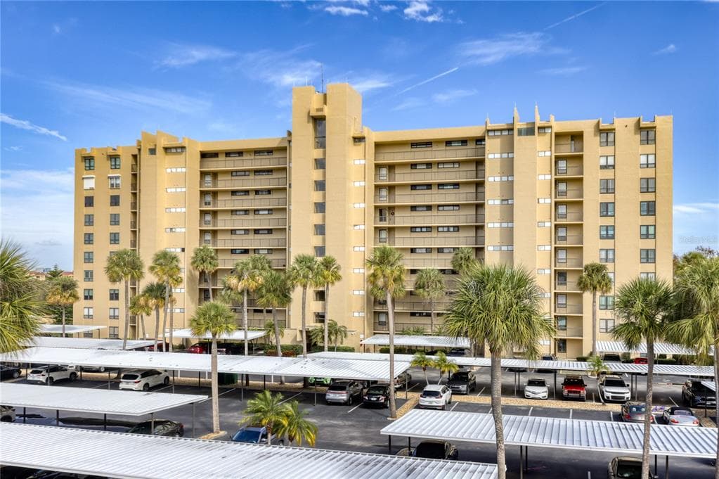 2618 COVE CAY DRIVE UNIT 402 CLEARWATER, FL 33760