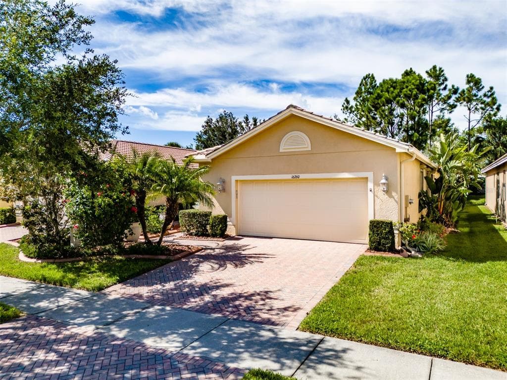 16260 AMETHYST KEY DRIVE WIMAUMA, FL 33598