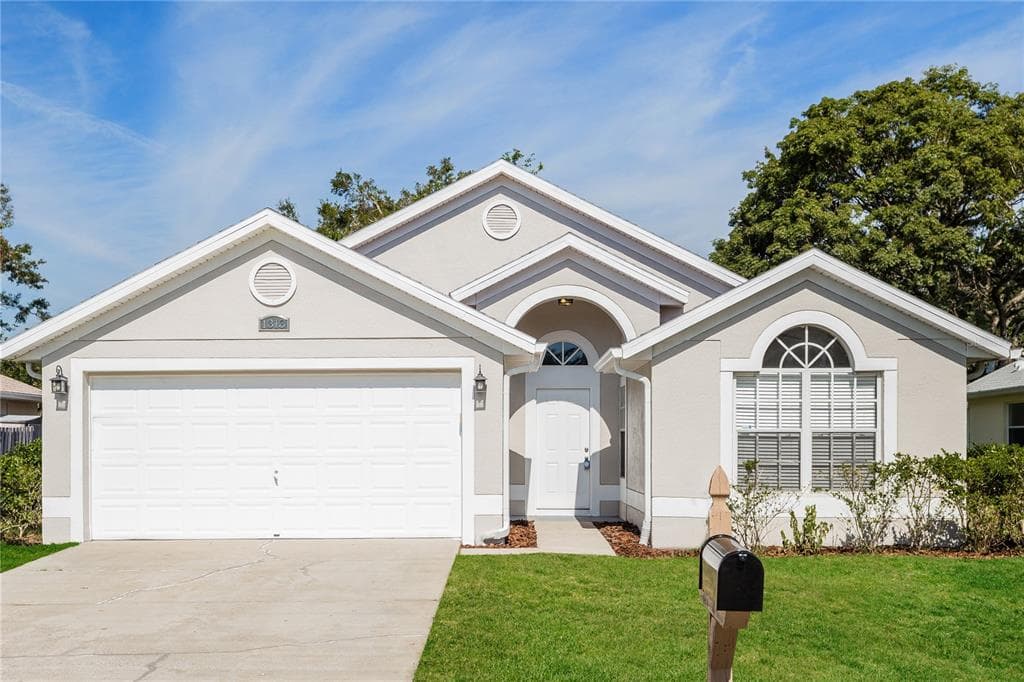 1313 ACORN CIRCLE APOPKA, FL 32703