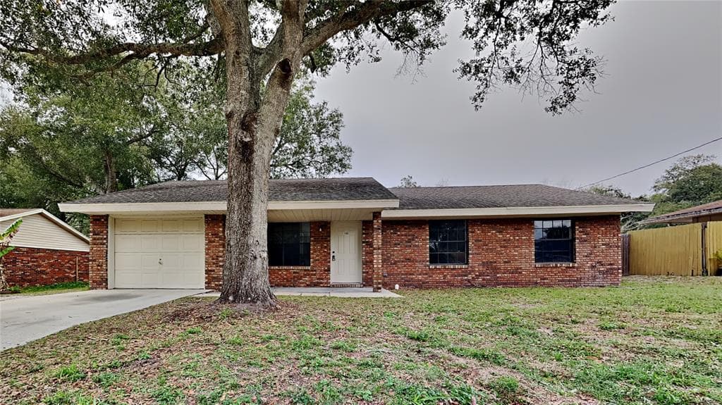 145 E FERN DRIVE ORANGE CITY, FL 32763