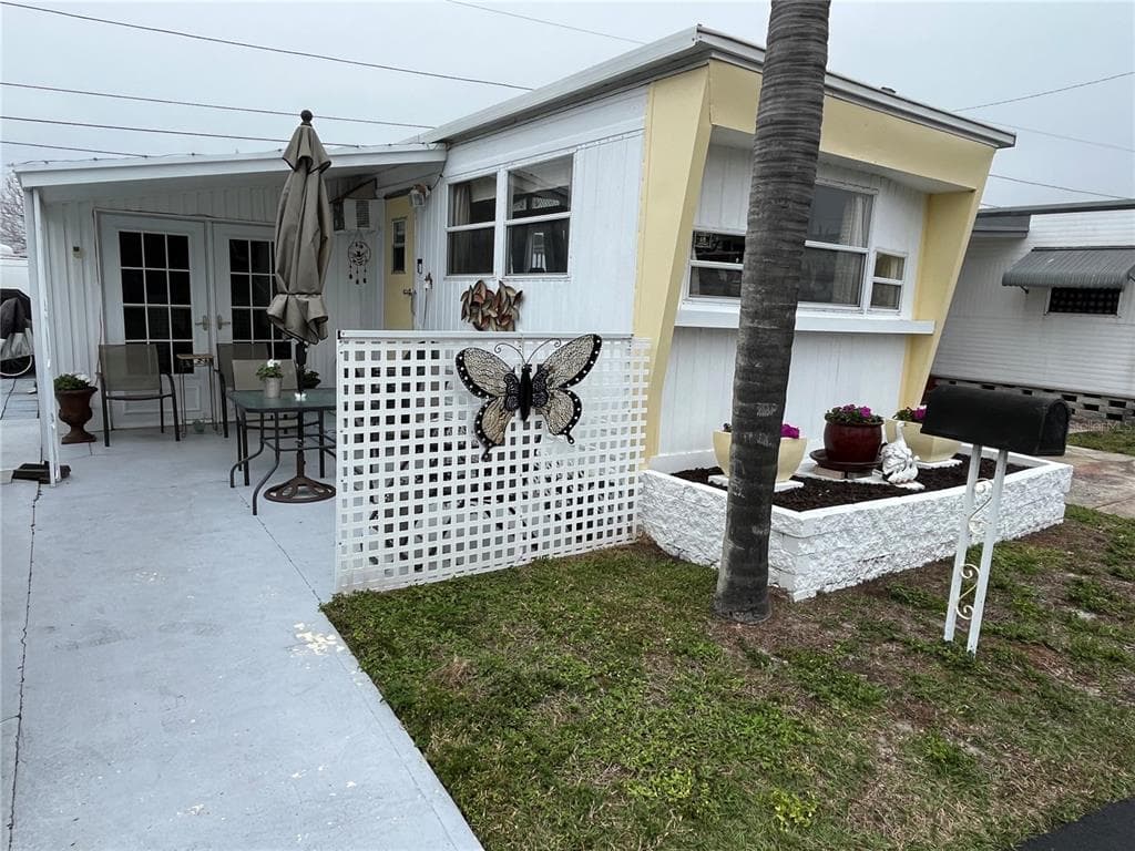 27466 US HIGHWAY 19 N UNIT 27 CLEARWATER, FL 33761