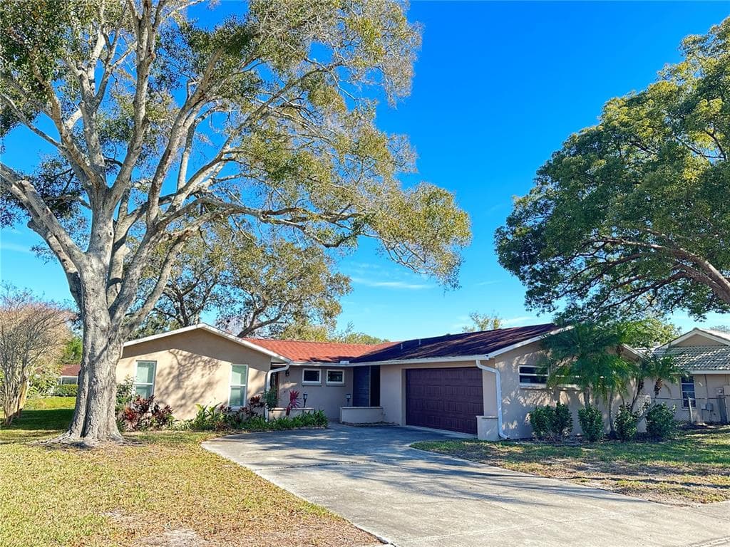 2049 SANDPIPER DRIVE PALM HARBOR, FL 34683