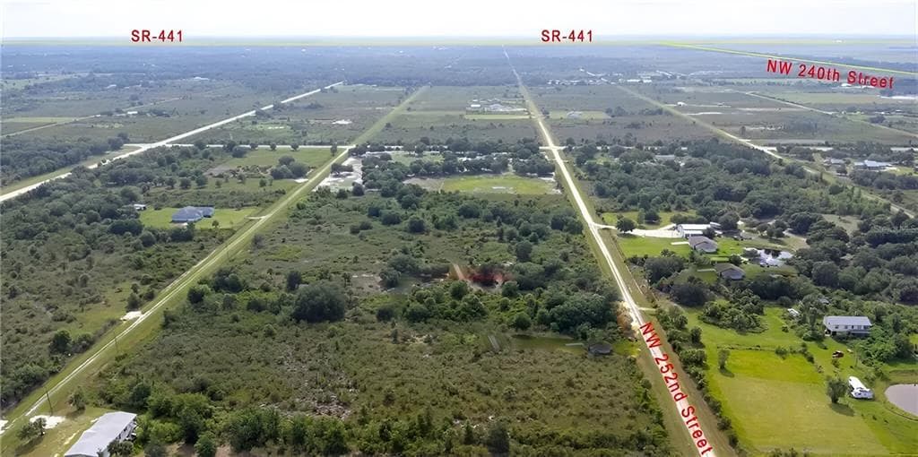 19785 NW 252ND STREET OKEECHOBEE, FL 34972