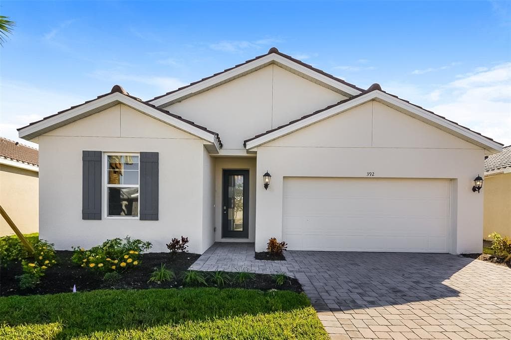 392 DAYLILY BOULEVARD NOKOMIS, FL 34275
