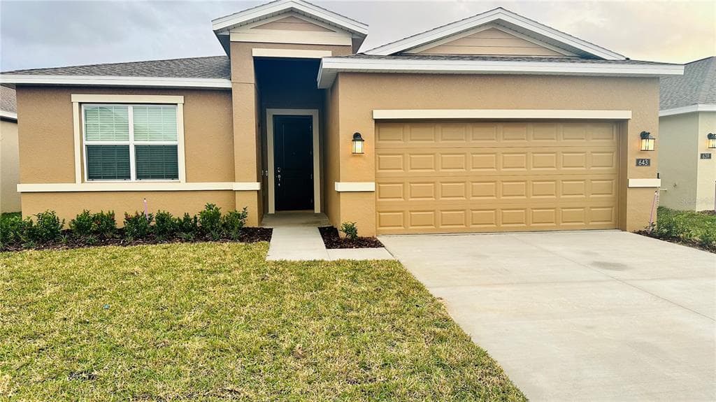 643 DARING DRIVE DAVENPORT, FL 33837