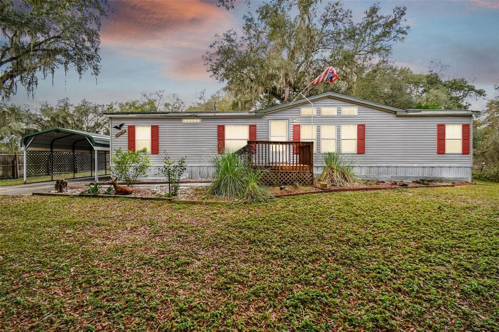 6203 CEDRIC STREET RIDGE MANOR, FL 33523