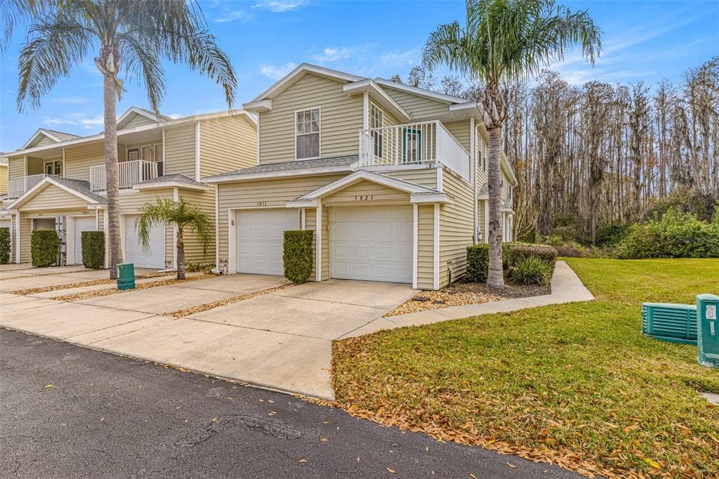 1821 HAMMOCKS AVENUE UNIT 1821 LUTZ, FL 33549
