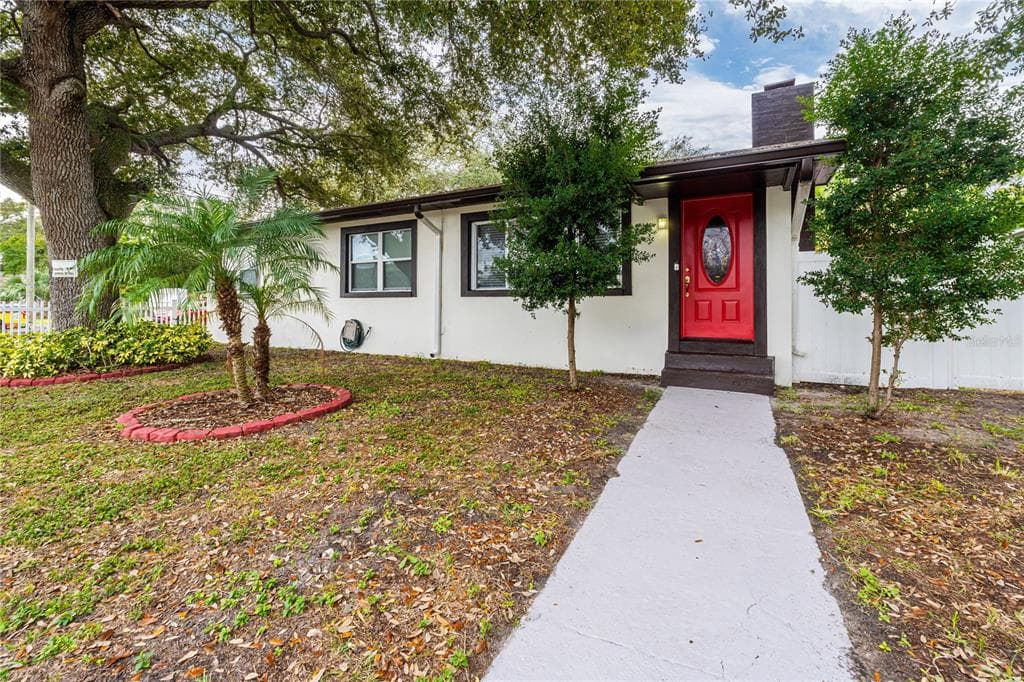 3618 SARAH STREET TAMPA, FL 33605