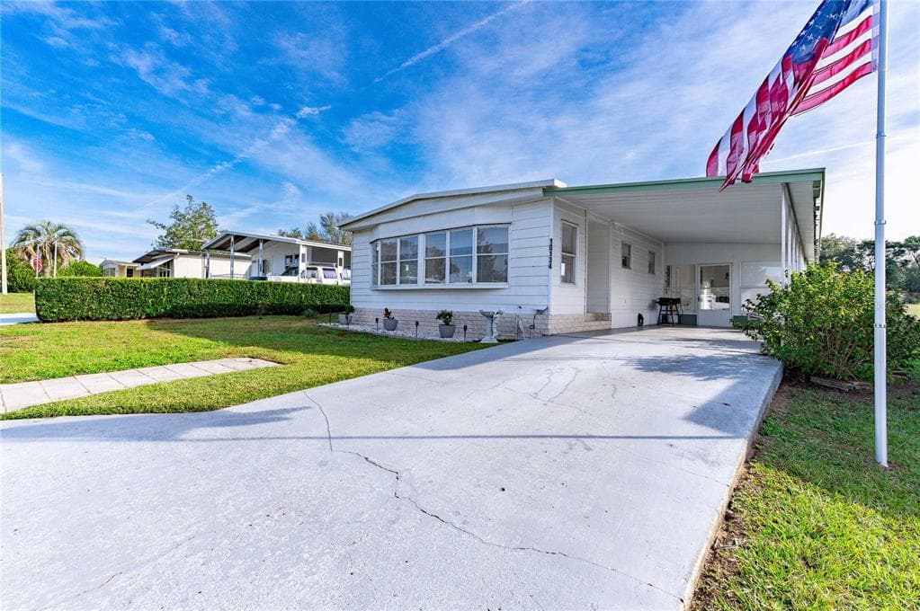 10134 HAMP DRIVE DADE CITY, FL 33525