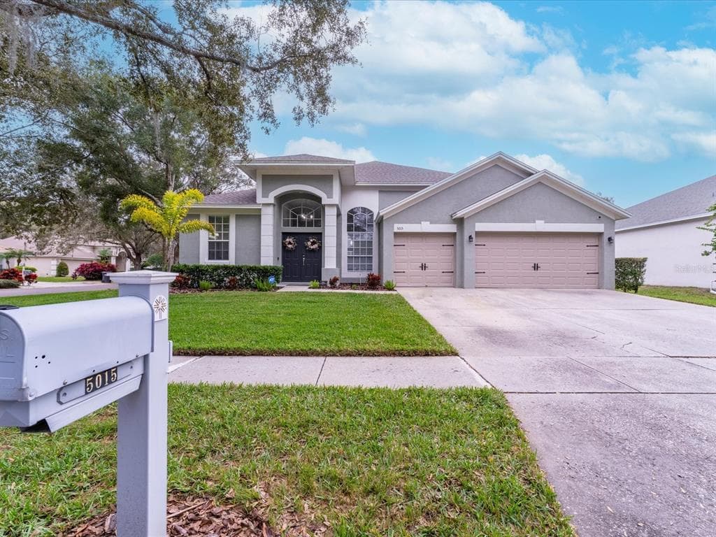 5015 KIMBERTON COURT TAMPA, FL 33647